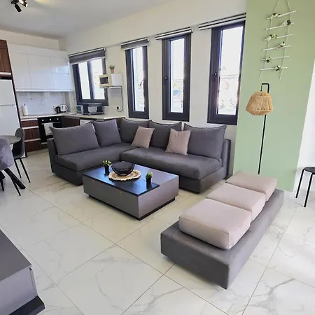 Appartement Pool View Paradise - Stylish 1br Retreat Larnaca